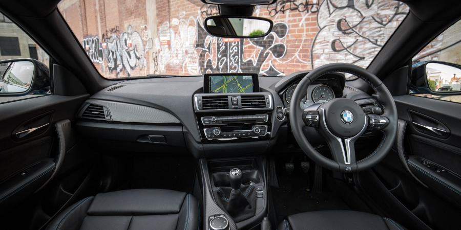 Торпедо BMW M2 Coupe (F87) 2016 года  (AU) (фото 8 из 40)